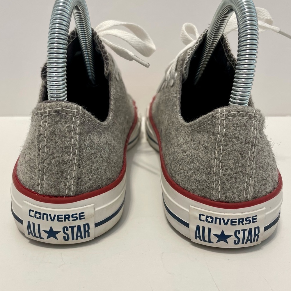 Converse Low Top Sneakers in Gray, White & Red Accent Women’s Size 7 - Picture 12 of 14